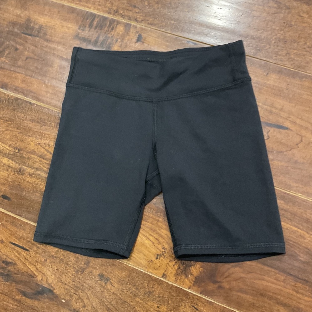 All In Motion Girls Black Bike Shorts Size S 6 6X Athletic Activewear Stretch
